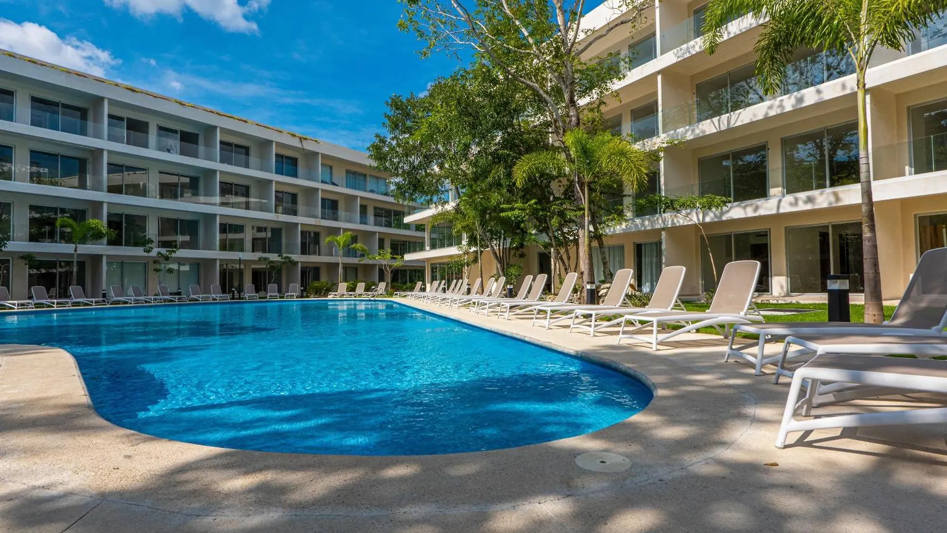 Wooden Retreat Otel Playa del Carmen