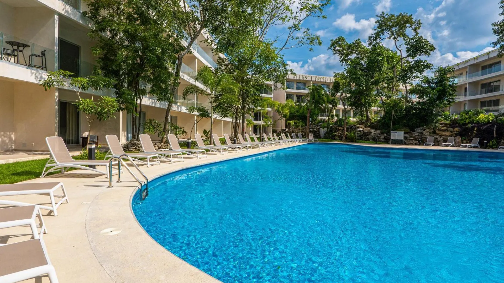 Wooden Retreat Otel Playa del Carmen